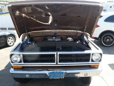 1972 Ford F250 Sport Custom Cab