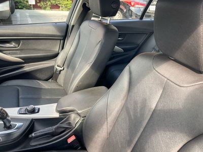 2014 BMW 3 Series 320i