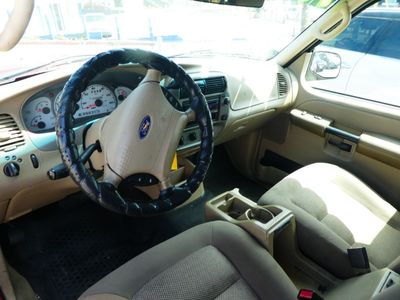 2003 Ford Explorer Sport Trac XLS
