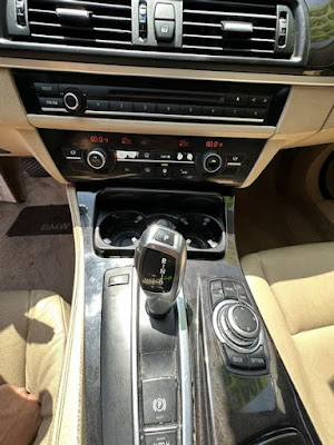 2011 BMW 5 Series 528i Sedan 4D