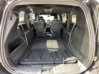 2015 Chrysler Town & Country S Minivan 4D