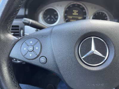 2010 Mercedes-Benz GLK-Class GLK 350 4MATIC Sport Utility 4D