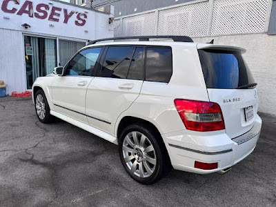 2010 Mercedes-Benz GLK-Class GLK 350 4MATIC Sport Utility 4D