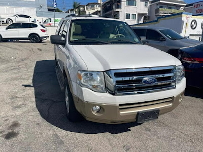 2012 Ford Expedition XLT Sport Utility 4D