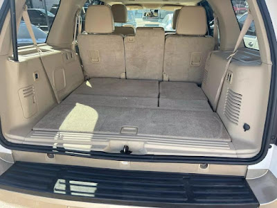 2012 Ford Expedition XLT Sport Utility 4D