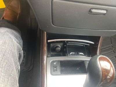 2011 Hyundai AZERA LIMITED