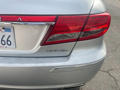 2011 Hyundai AZERA LIMITED