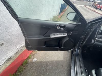 2014 Toyota CAMRY SE