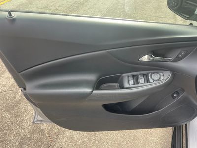 2017 Chevrolet VOLT HYBRID