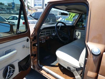 1972 Ford F250 CUSTOM STYLE SIDE
