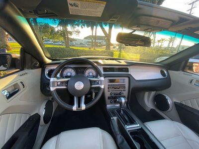 2010 Ford Mustang V6 Premium